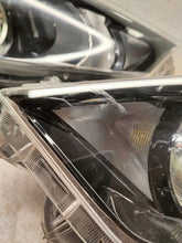 Load image into Gallery viewer, Frontscheinwerfer Toyota Yaris EU-K06 LED Vorderseite Scheinwerfer Headlight SCH1747877065mr