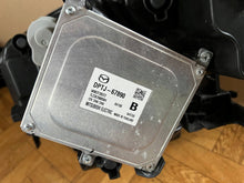 Load image into Gallery viewer, Frontscheinwerfer Mazda Cx30 DPTJ67890 Ein Satz Scheinwerfer Headlight SCH2978985692jo