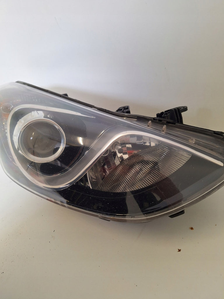 Frontscheinwerfer Hyundai I30 92102-A6020 Rechts Scheinwerfer Headlight