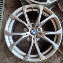 Laden Sie das Bild in den Galerie-Viewer, 4x Alufelge 17 Zoll 7.5" 5x112 30ET Glanz Grau 6883518 BMW Rim Wheel FEL7470211147xp