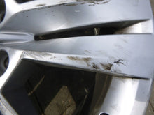 Laden Sie das Bild in den Galerie-Viewer, 1x Alufelge 18 Zoll 7.0" 5x112 45ET Glanz Silber 57A601025 Skoda Kodiaq FEL9227766101dg
