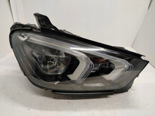 Laden Sie das Bild in den Galerie-Viewer, Frontscheinwerfer Mercedes-Benz Gle A1679061700 Rechts Scheinwerfer Headlight