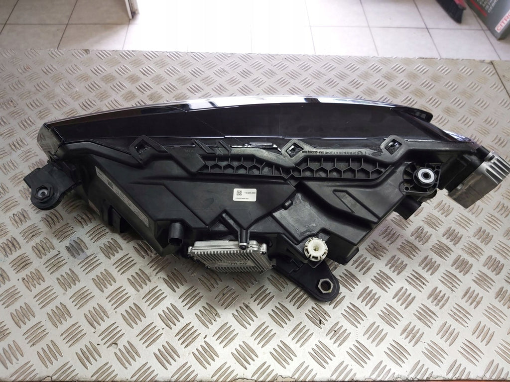 Frontscheinwerfer Skoda Superb III 3V1941016D LED Rechts Scheinwerfer Headlight