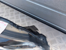 Load image into Gallery viewer, Frontscheinwerfer Toyota Yaris LED Rechts Scheinwerfer Headlight