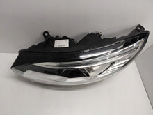 Load image into Gallery viewer, Frontscheinwerfer Renault Scenic 260607230R Links Scheinwerfer Headlight SCH5630959737rd