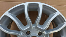Load image into Gallery viewer, 1x Alufelge 15 Zoll 6.0" 4x98 35ET Silber 51906889 51939106 51850255 Fiat 500 FEL8482836059js