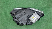 Laden Sie das Bild in den Galerie-Viewer, Frontscheinwerfer Audi A4 B7 8E0941004AM Xenon Rechts Scheinwerfer Headlight SCH3831213422wo
