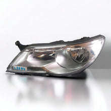 Laden Sie das Bild in den Galerie-Viewer, Frontscheinwerfer VW Tiguan 5N1941031AB Links Scheinwerfer Headlight