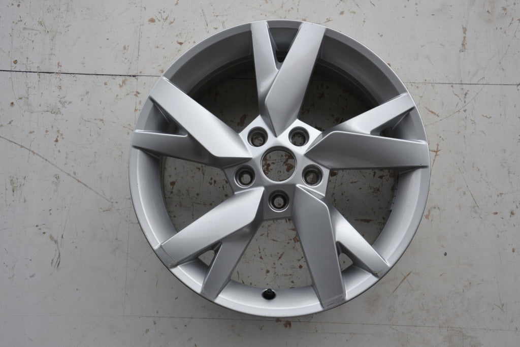 1x Alufelge 17 Zoll 6.5" 5x112 46ET Glanz Silber 5E3601025 Skoda Octavia Iv FEL1678910979gm