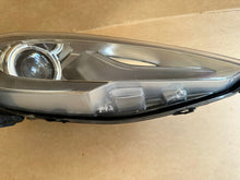 Laden Sie das Bild in den Galerie-Viewer, Frontscheinwerfer Tesla Model S 600591100B LED Rechts Scheinwerfer Headlight