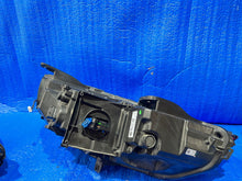Laden Sie das Bild in den Galerie-Viewer, Frontscheinwerfer Opel Insignia B 39102889 39102888 Rechts oder Links SCH4463557849vr
