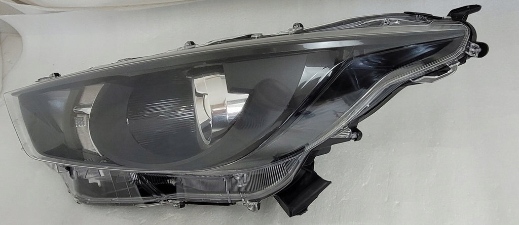 Frontscheinwerfer Toyota Yaris EUKO-6 Links Scheinwerfer Headlight SCH4487949765mh