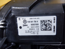 Load image into Gallery viewer, Frontscheinwerfer VW Golf Sportsvan 518941754 Xenon Rechts Headlight SCH1168291729gh