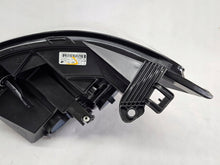 Laden Sie das Bild in den Galerie-Viewer, Frontscheinwerfer Renault Master 260105567R Rechts Scheinwerfer Headlight SCH3835496588qi