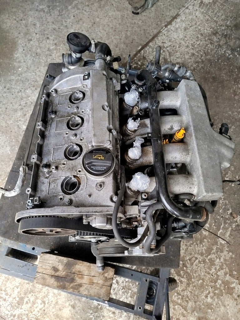 Motor Audi A4 B6 BEX 1.8 190PS 140kW 240TKm Benzin Engine Unkomplett