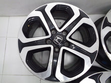 Load image into Gallery viewer, 1x Alufelge 17 Zoll 7.0&quot; 5x114.3 55ET T7A17070B Honda Hr-V Hrv Rim Wheel