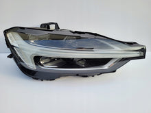 Laden Sie das Bild in den Galerie-Viewer, Frontscheinwerfer Volvo Xc60 II 32133549 LED Rechts Scheinwerfer Headlight SCH4232488861ss