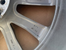 Laden Sie das Bild in den Galerie-Viewer, 1x Alufelge 19 Zoll 7.5" 5x112 32ET 6877326 BMW X3 G01 Rim Wheel FEL2170904773vb