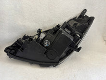 Load image into Gallery viewer, Frontscheinwerfer Toyota Yaris 17-0D-199 Rechts Scheinwerfer Headlight SCH1899934447us