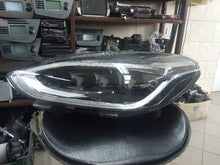 Laden Sie das Bild in den Galerie-Viewer, Frontscheinwerfer Ford Fiesta I J1BB-13101-AD LED Links Scheinwerfer Headlight SCH9176357647fk