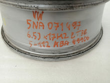 Load image into Gallery viewer, 1x Alufelge 17 Zoll 6.5" 5x112 38ET 5NA071497 VW Tiguan Rim Wheel FEL3377068430ev