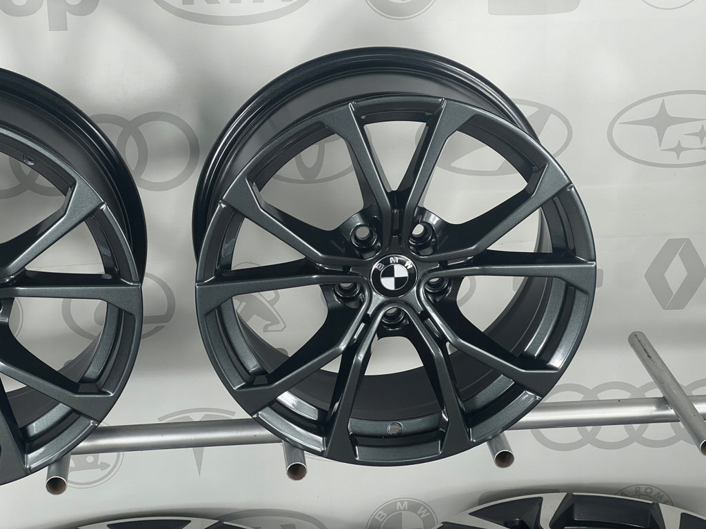 4x Alufelge 17 Zoll 7.5" 5x112 30ET Glanz Graphit 6883518 BMW G31 G21 G30 G20 FEL7034983931nv