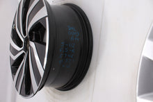 Load image into Gallery viewer, 1x Alufelge 16 Zoll 6.5&quot; 5x112 46ET 19G601025B Vw Rim Wheel