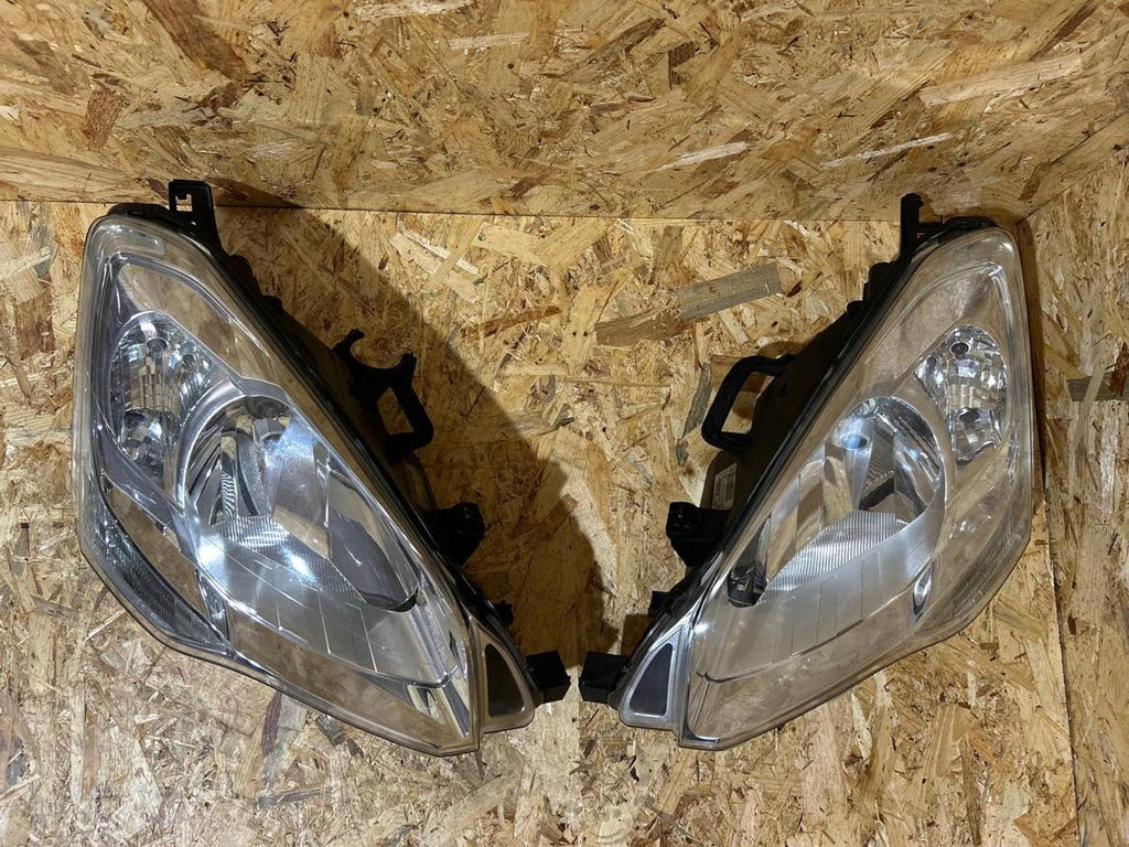 Frontscheinwerfer 9682828280 9682828180 Ein Stück (Rechts oder Links) Headlight