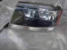Laden Sie das Bild in den Galerie-Viewer, Frontscheinwerfer Jeep Wj Ein Stück (Rechts oder Links) Scheinwerfer Headlight SCH7034494676nv