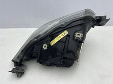 Laden Sie das Bild in den Galerie-Viewer, Frontscheinwerfer BMW 3 E91 E90 Xenon Ein Stück (Rechts oder Links) Headlight SCH7515471407uc
