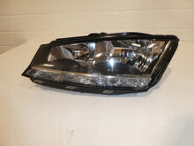 Load image into Gallery viewer, Frontscheinwerfer Skoda Fabia III 6V1941015 Links Scheinwerfer Headlight