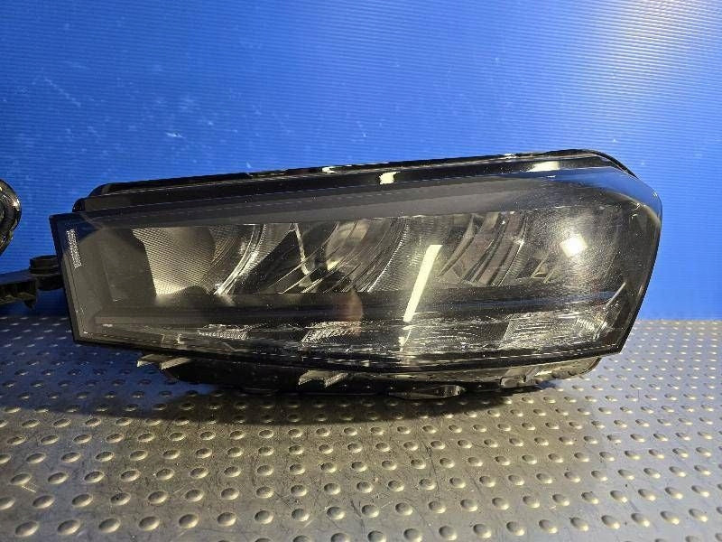Frontscheinwerfer Skoda Fabia I 6V8941015 Ein Stück (Rechts oder Links) SCH9087043548aa