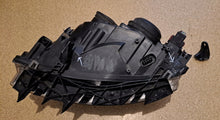 Laden Sie das Bild in den Galerie-Viewer, Frontscheinwerfer Saab 9-3 Xenon Rechts Scheinwerfer Headlight
