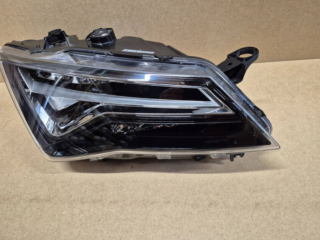 Frontscheinwerfer Seat Ateca 576941008F Rechts Scheinwerfer Headlight SCH9106782907rg