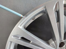 Load image into Gallery viewer, 1x Alufelge 20 Zoll 9.0" 5x112 40ET Silber 4N0601025Q Audi A8 Rim Wheel FEL6058761566pl