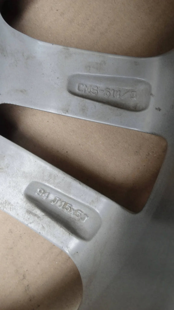 1x Alufelge 15 Zoll PZ49P-B0671 Toyota Yaris Rim Wheel