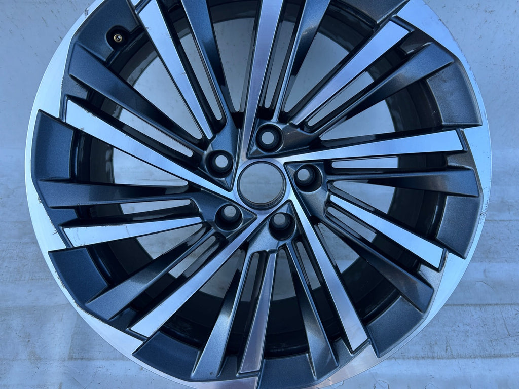 1x Alufelge 19 Zoll 8.0" 5x112 44ET 3P0601025 Skoda Superb I Rim Wheel FEL3640746474wq