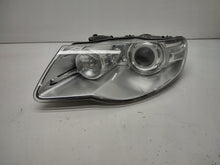 Laden Sie das Bild in den Galerie-Viewer, Frontscheinwerfer VW Touareg 7L6941031C 7L6941032C 7L6941329B Xenon Ein Satz SCH3091742773dn