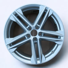 Load image into Gallery viewer, 1x Alufelge 19 Zoll 8.0&quot; 5x112 39ET Audi Q5 Rim Wheel