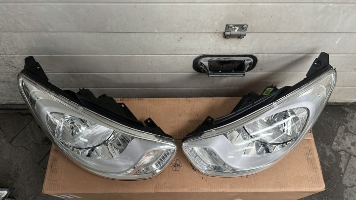 Frontscheinwerfer Hyundai I10 Ein Satz Scheinwerfer Headlight SCH4549854495gm