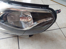 Laden Sie das Bild in den Galerie-Viewer, Frontscheinwerfer Toyota Proace 9808581280-00 Ein Stück (Rechts oder Links)