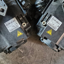 Load image into Gallery viewer, Frontscheinwerfer Audi A4 B7 8E0941003AM 8E0941004AM Ein Satz Headlight
