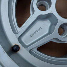 Laden Sie das Bild in den Galerie-Viewer, 1x Alufelge 13 Zoll 6.0" 4x110 81EB-AA Ford Capri Rim Wheel FEL3258605120vc