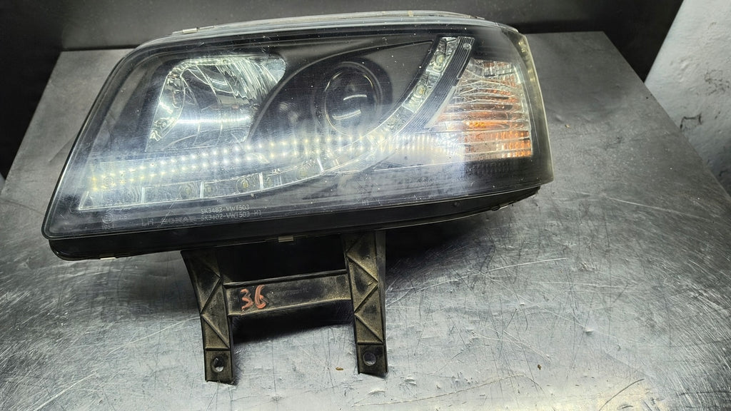 Frontscheinwerfer VW T5 SK3402-VWT503 Ein Stück (Rechts oder Links) Headlight