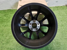 Laden Sie das Bild in den Galerie-Viewer, 1x Alufelge 18 Zoll 6874821 BMW 3 F30 F32 F31 Rim Wheel FEL9298620905wo