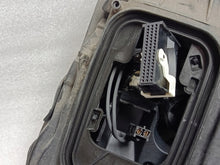 Load image into Gallery viewer, Frontscheinwerfer Mercedes-Benz W213 2139069608KZ LED Rechts Headlight SCH9853867170ta