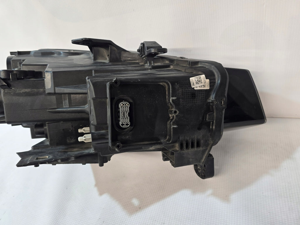 Frontscheinwerfer Audi Q2 81A941033 90083596 Links Scheinwerfer Headlight SCH8963702902wh