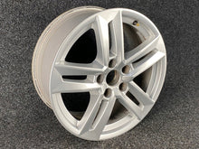 Laden Sie das Bild in den Galerie-Viewer, 1x Alufelge 17 Zoll 7.0" 5x112 42ET 8W0601025P Audi A4 B9 Rim Wheel FEL1872602187lg