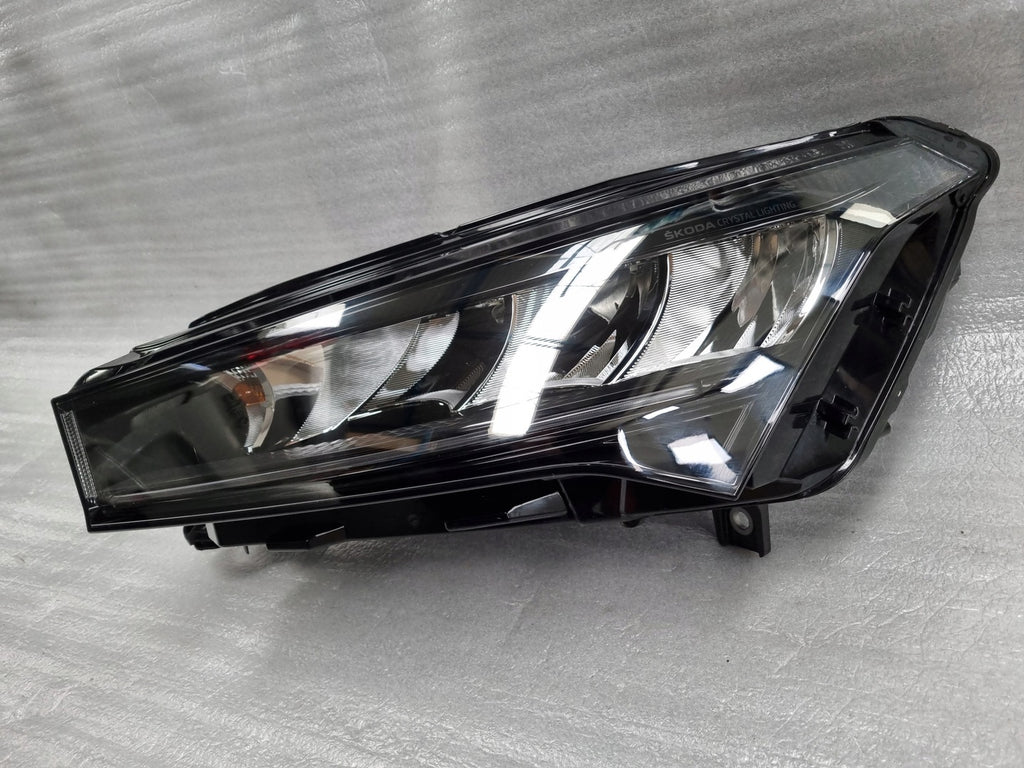 Frontscheinwerfer Skoda Enyaq 5LB941015 Full LED Links Scheinwerfer Headlight