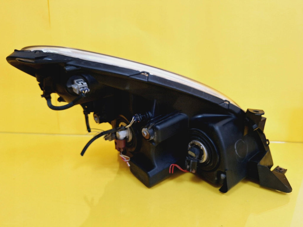 Frontscheinwerfer Toyota Corolla Verso DRC74919 Ein Stück (Rechts oder Links)